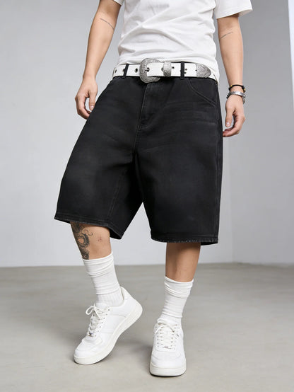 loose baggy jorts