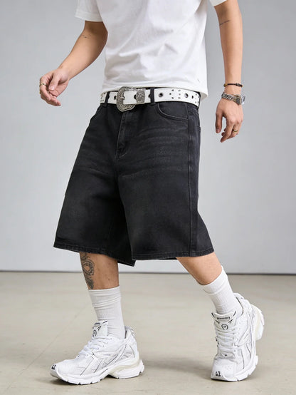 loose baggy jorts
